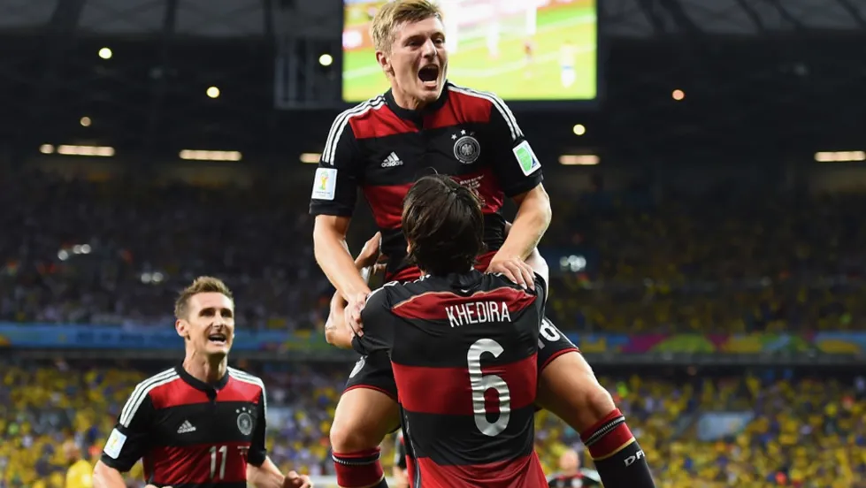 Dissecting a Footballing Collapse